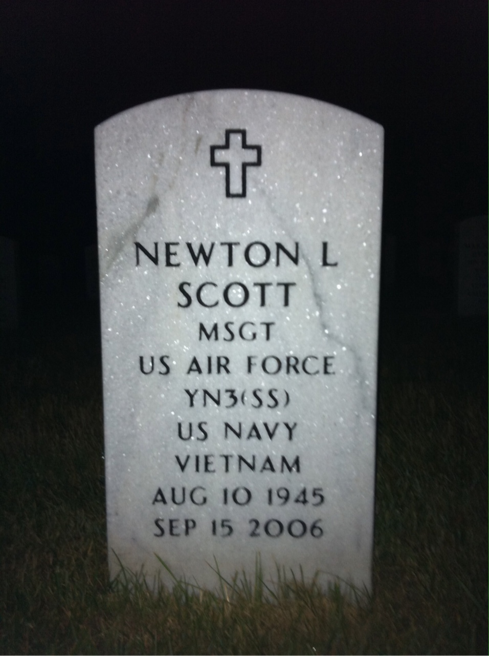 Newton Scott
