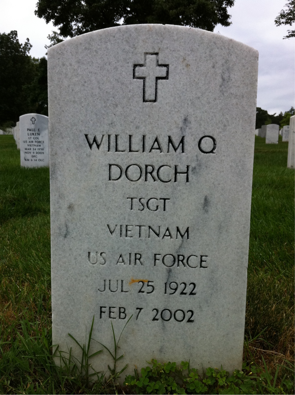William Q Dorch