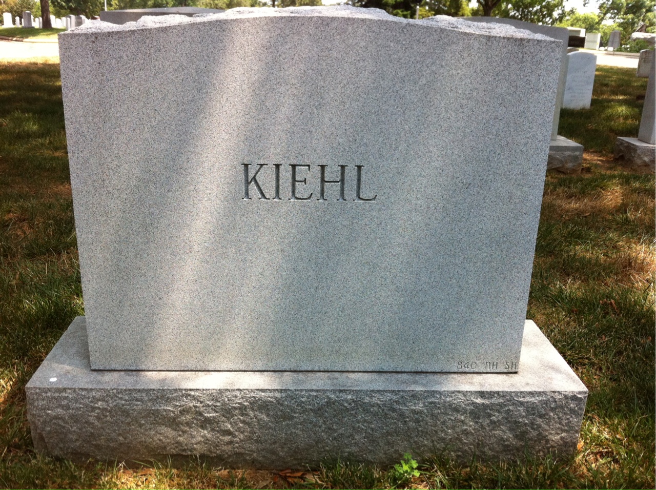Back of headstone — Nelle Kiehl