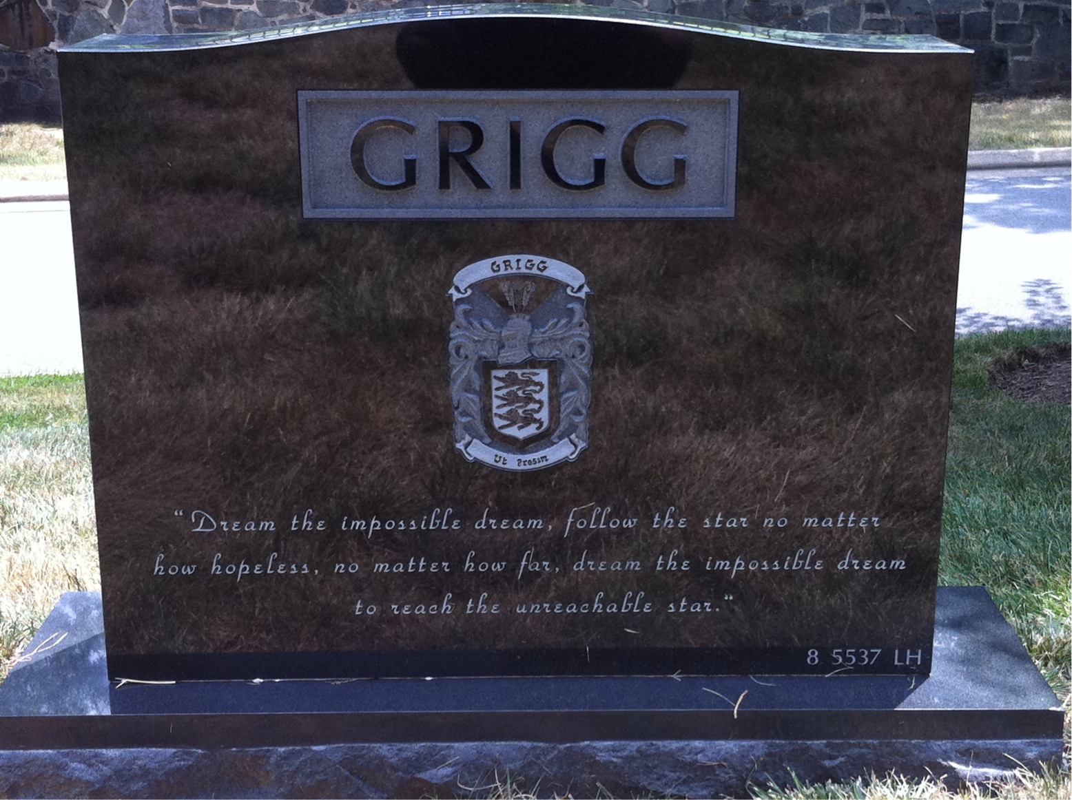 Back of headstone — Vernon Grigg