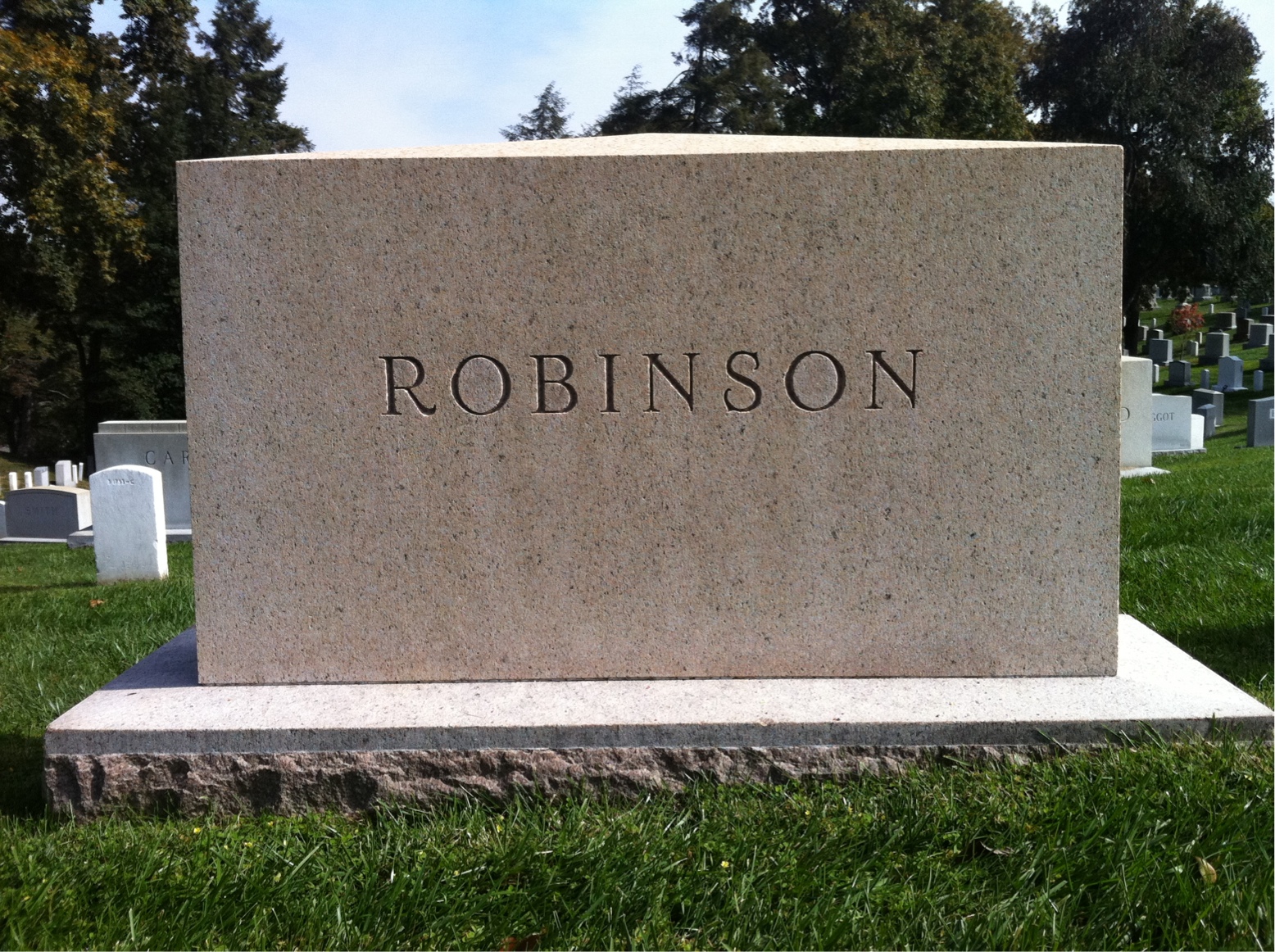 Back of headstone — Robert Earl Robinson