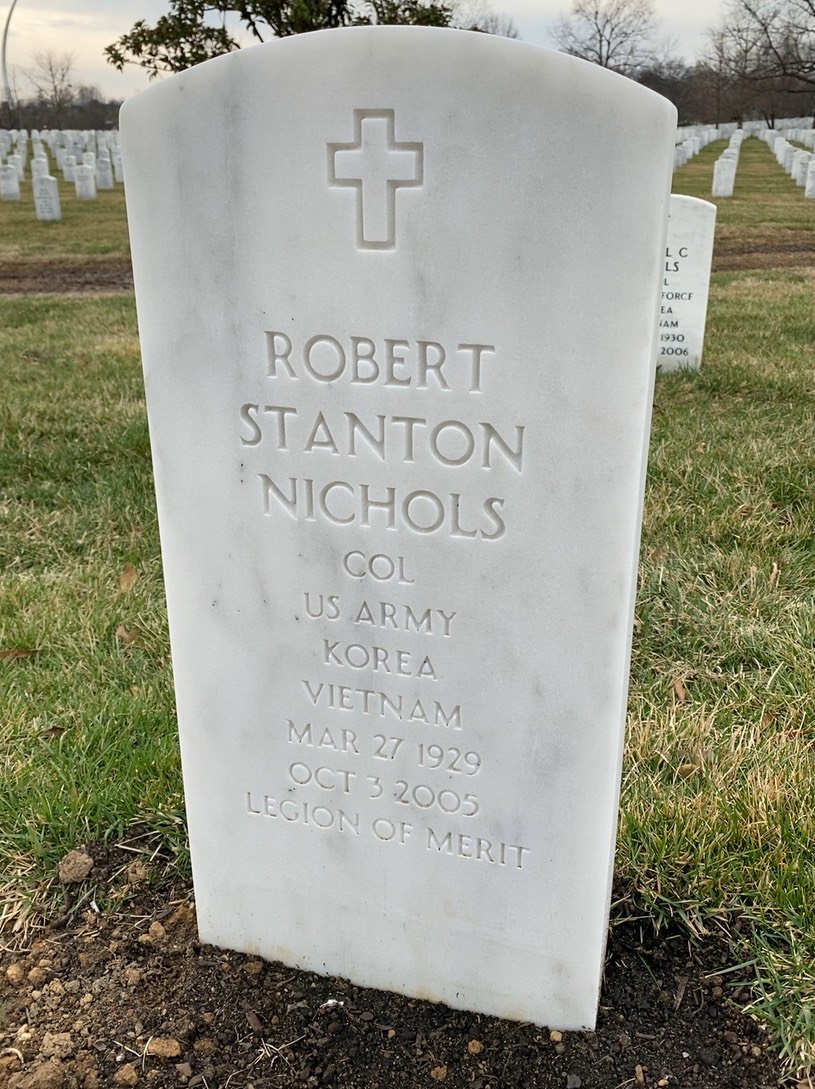 Robert Nichols