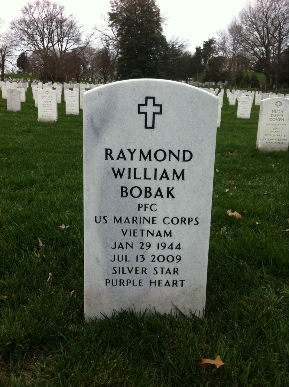 Raymond Bobak