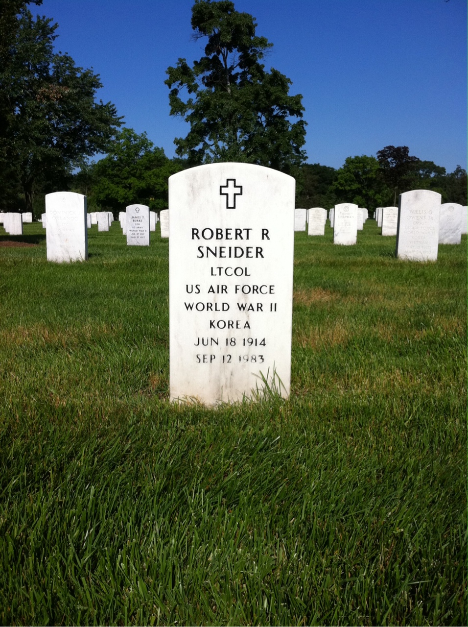Robert Sneider