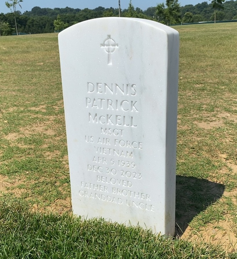 Dennis Mckell