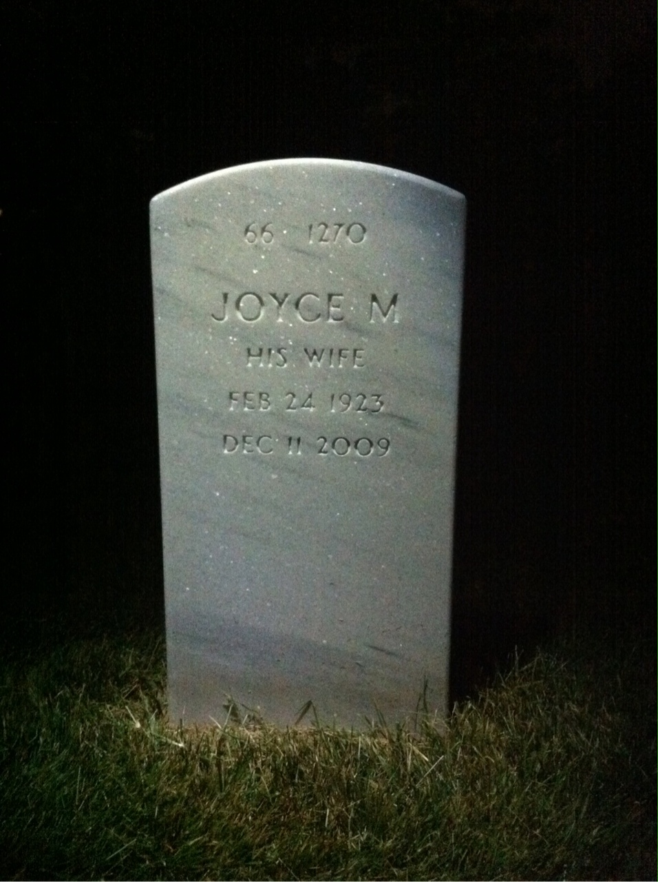 Back of headstone — Abraham Zwirnbaum
