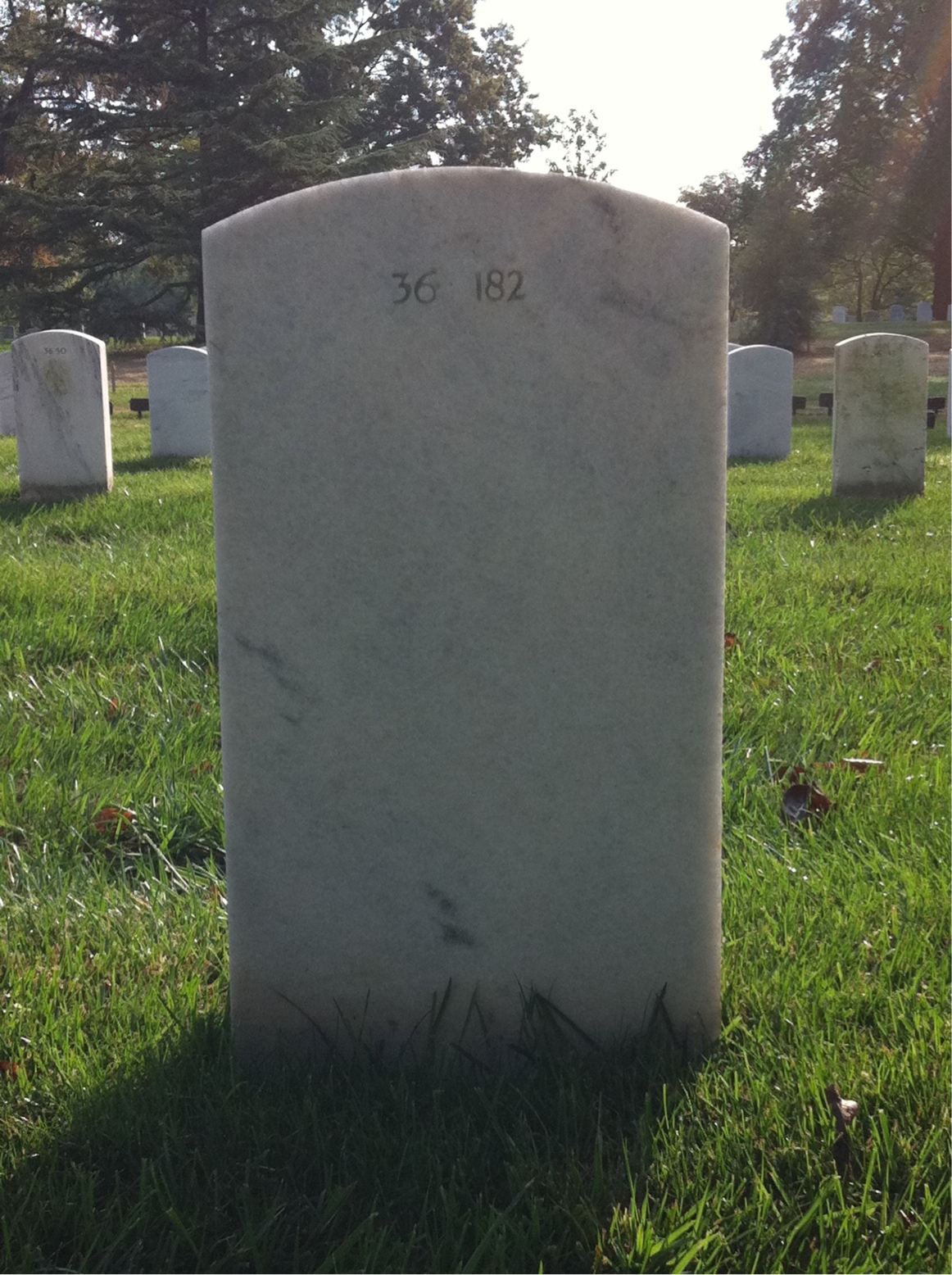 Back of headstone — Leona Cummings