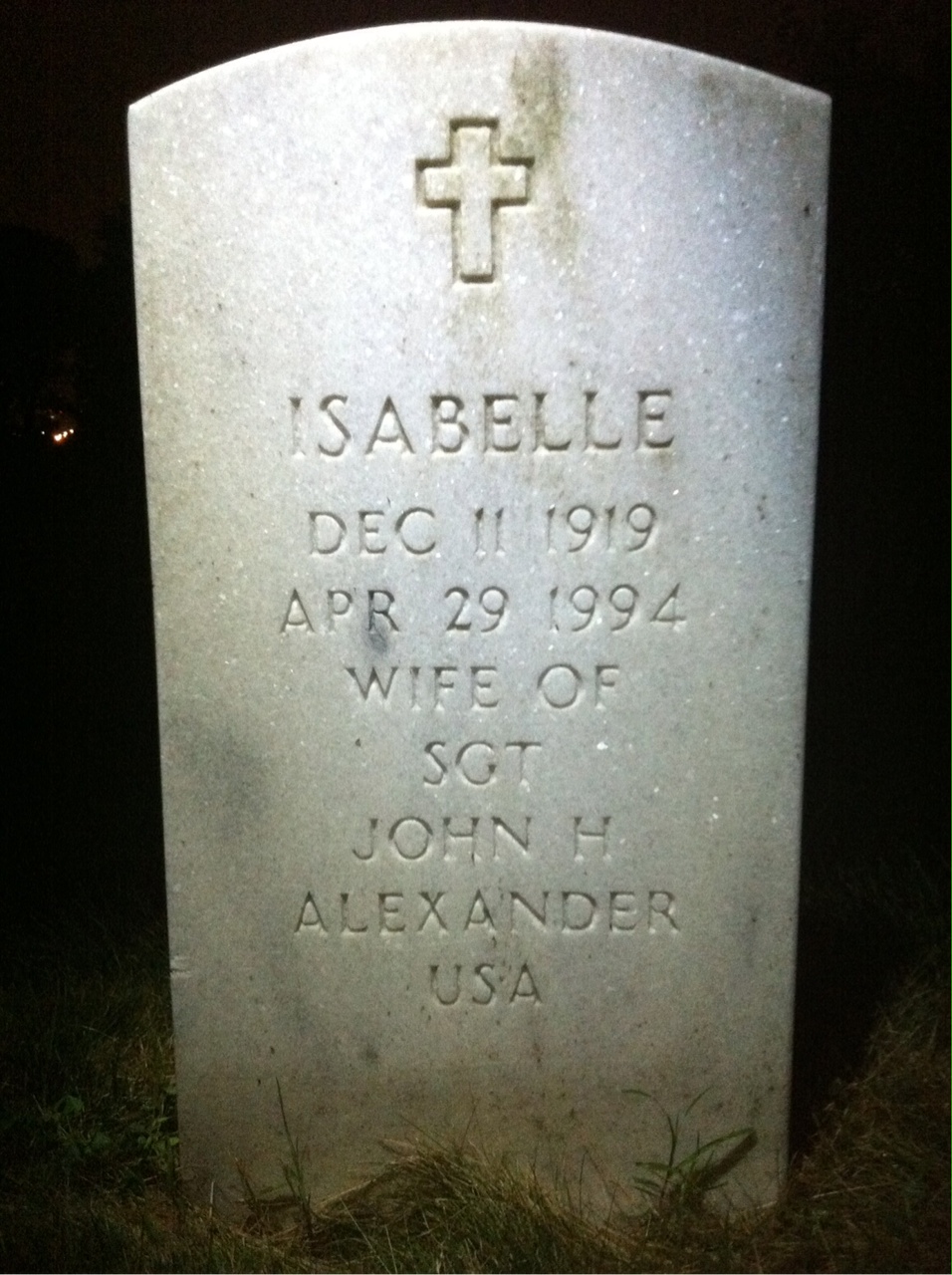 Isabelle Alexander