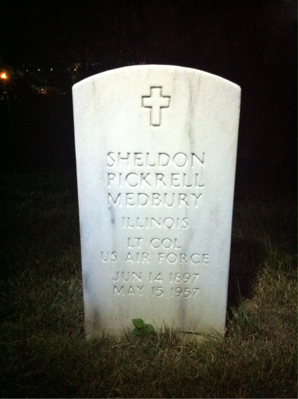 Sheldon P Medbury