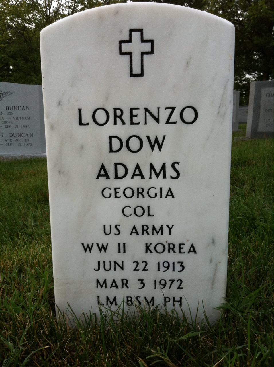 Lorenzo Adams