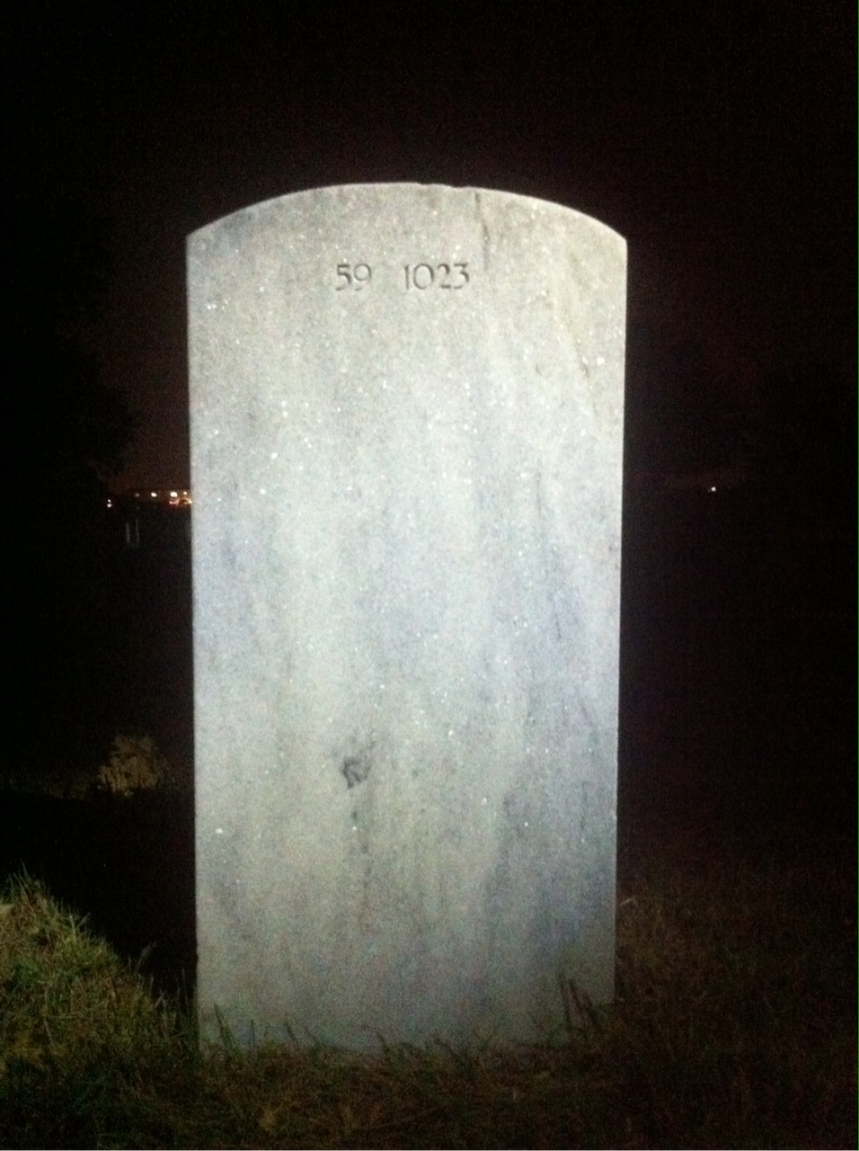 Back of headstone — Ollie Mullins