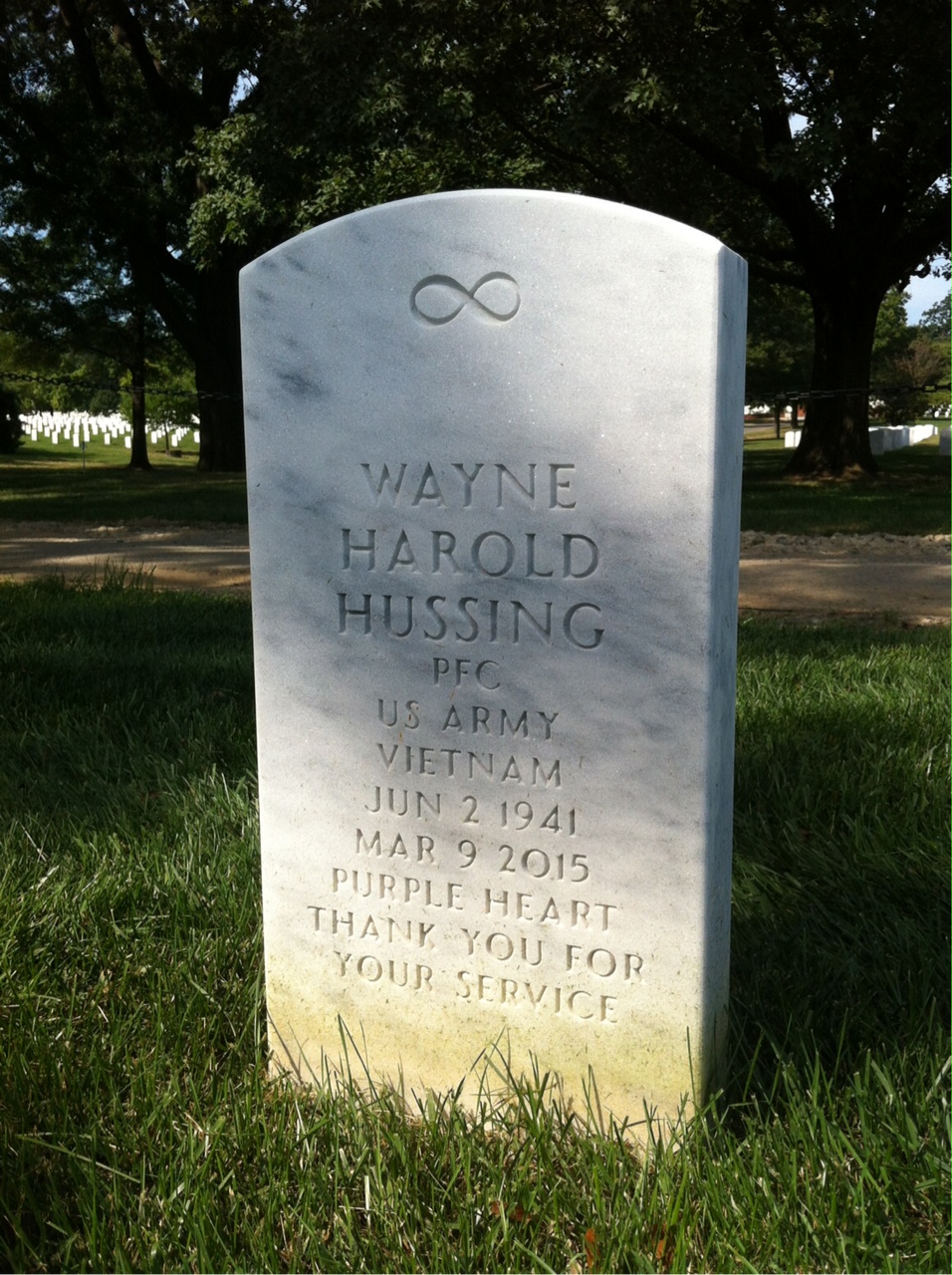 Wayne H Hussing