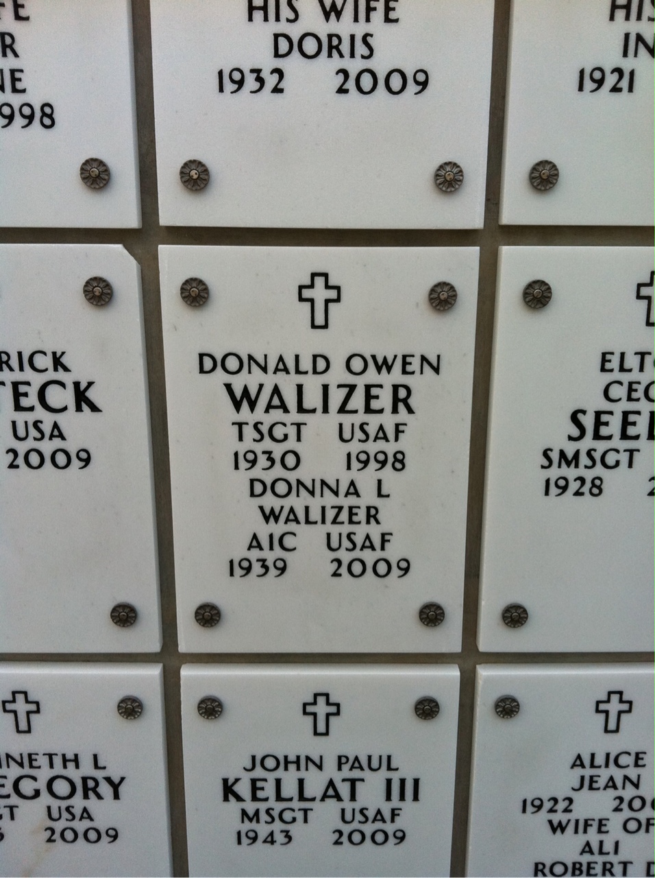 Donald Walizer