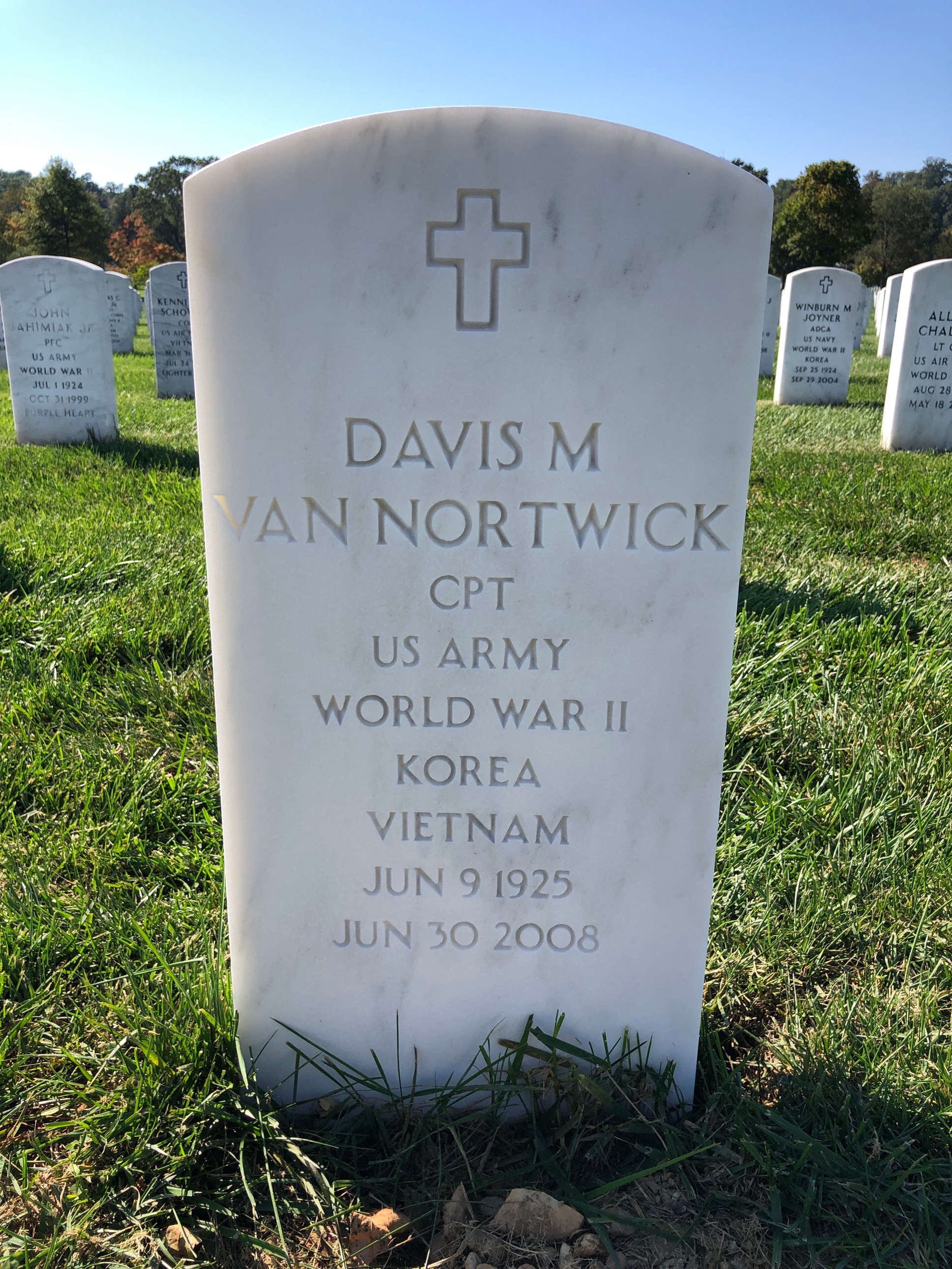 Davis Van Nortwick