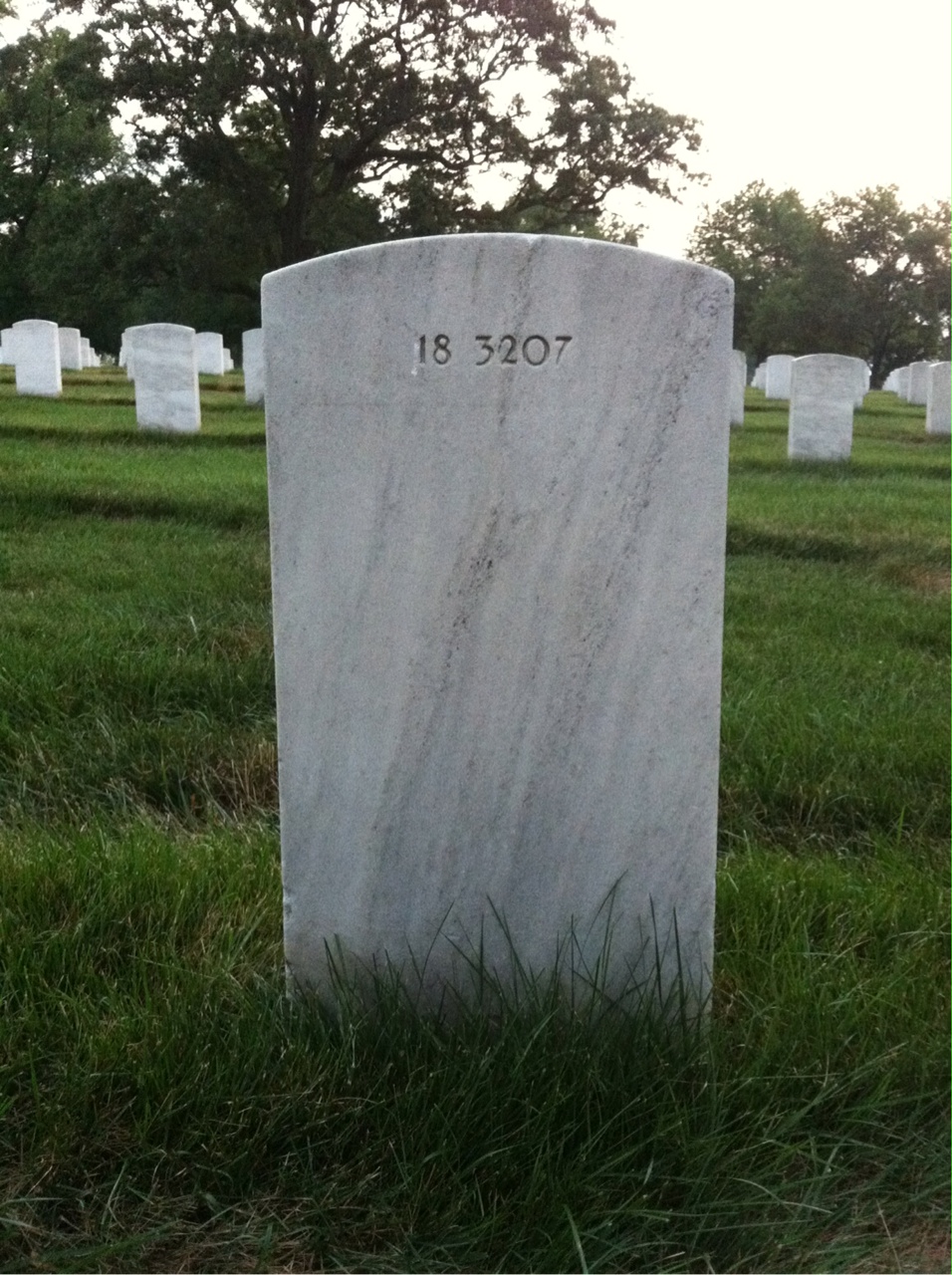 Back of headstone — Alton Muncey