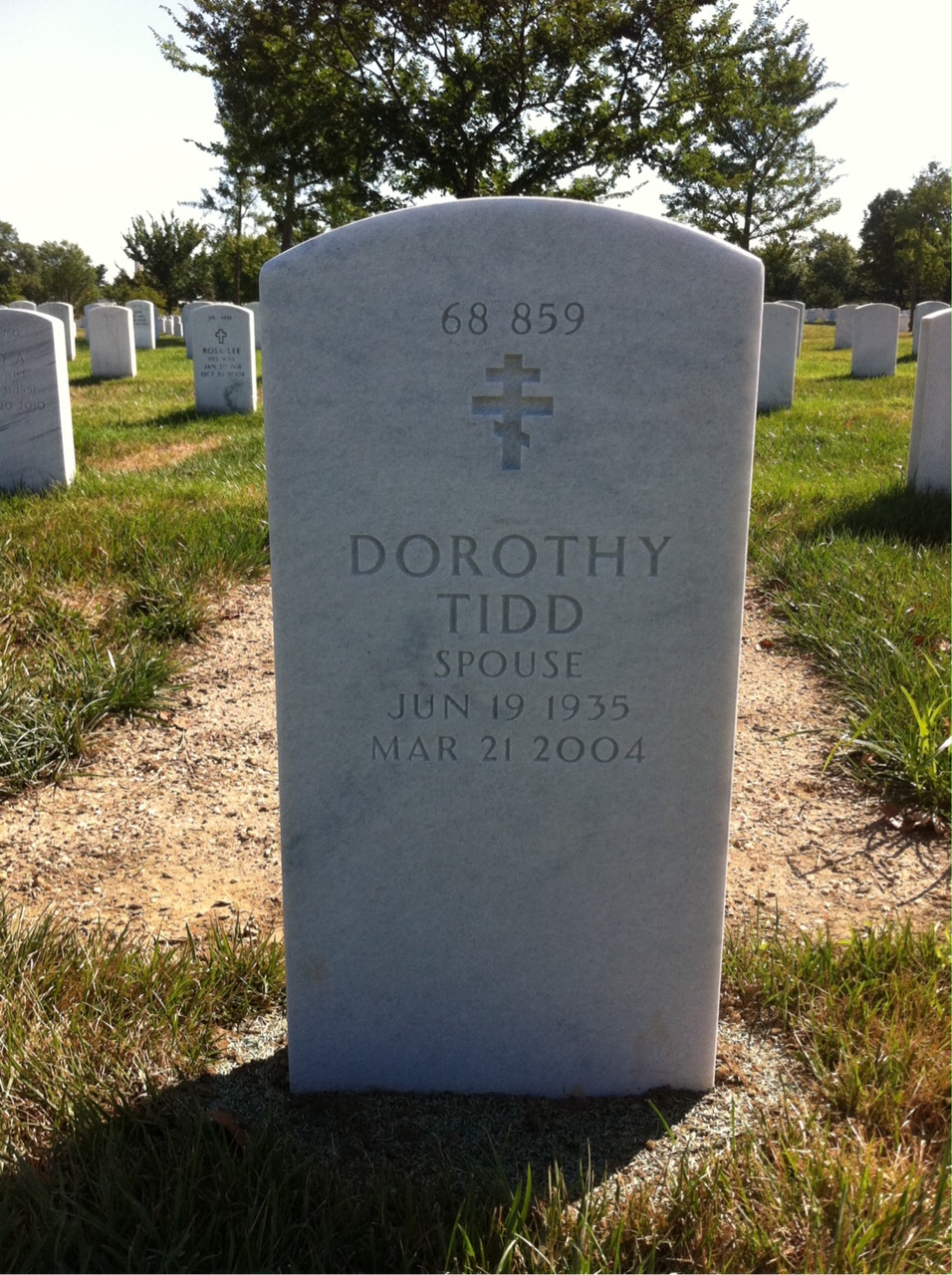 Back of headstone — Laurie Rentrop