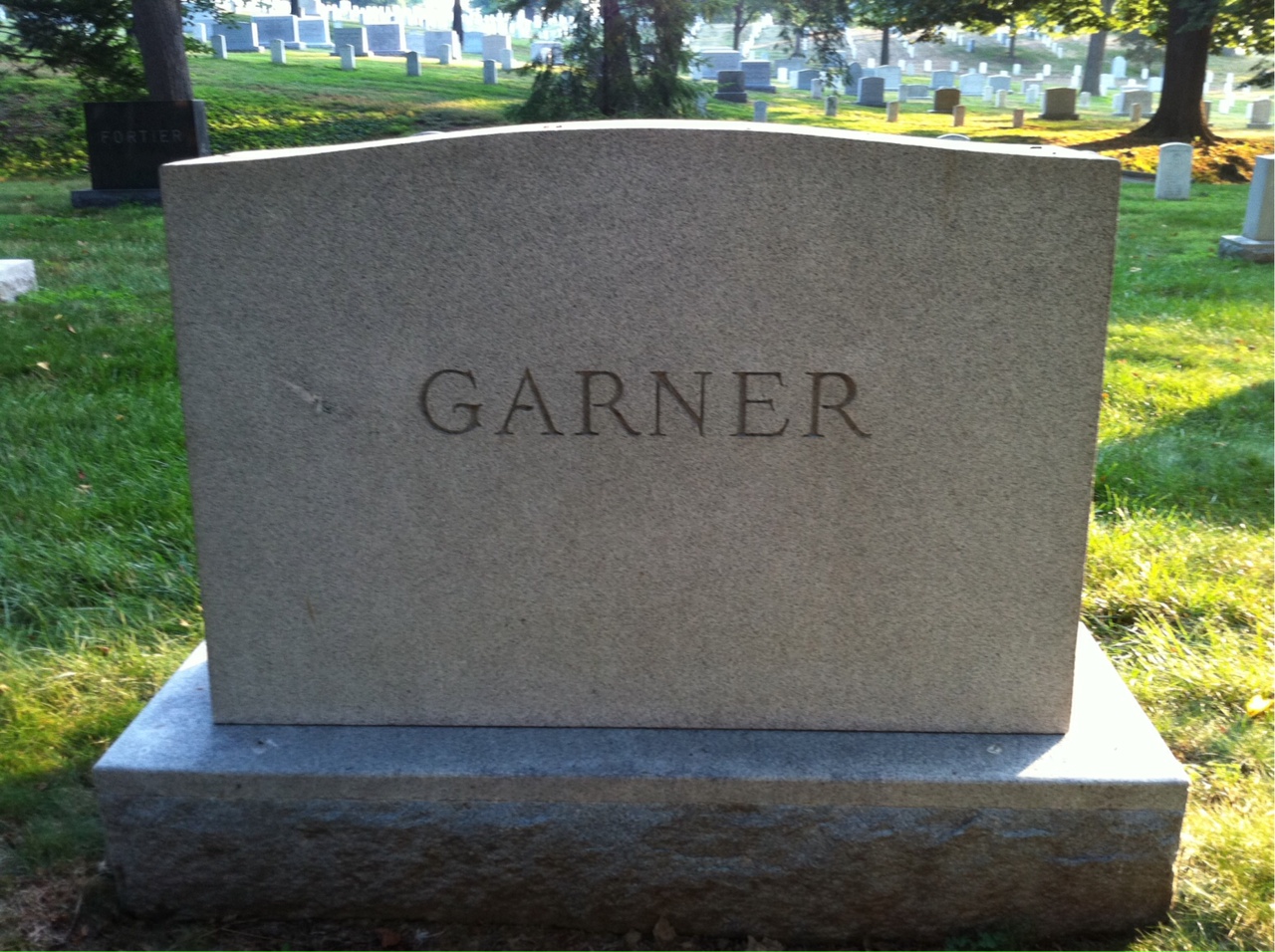 Back of headstone — Howard Garner