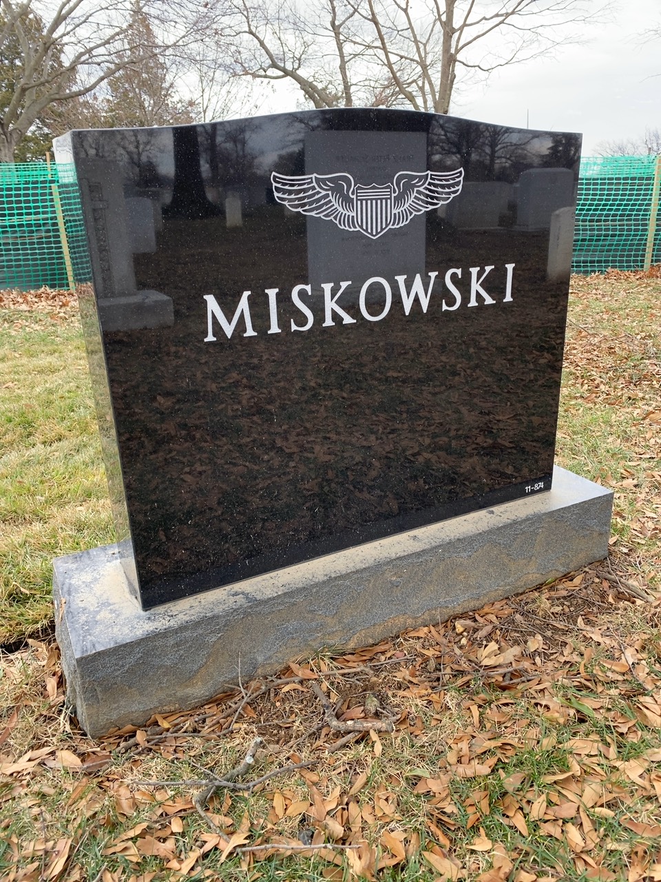 Back of headstone — Edward Miskowski