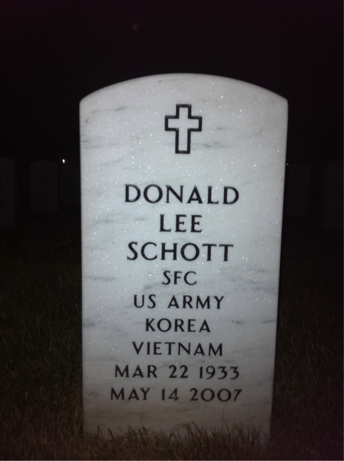 Donald Schott