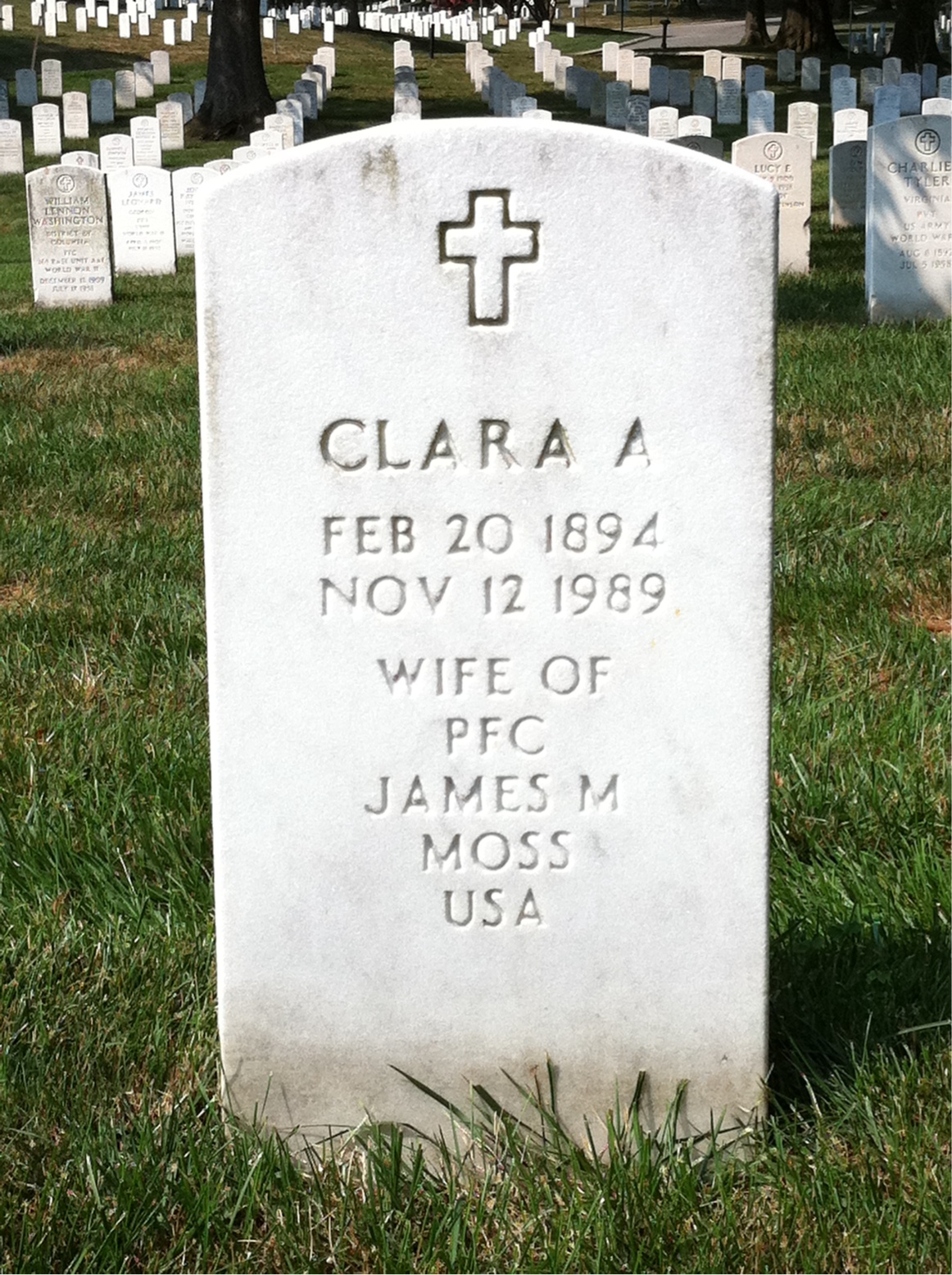 Clara Moss