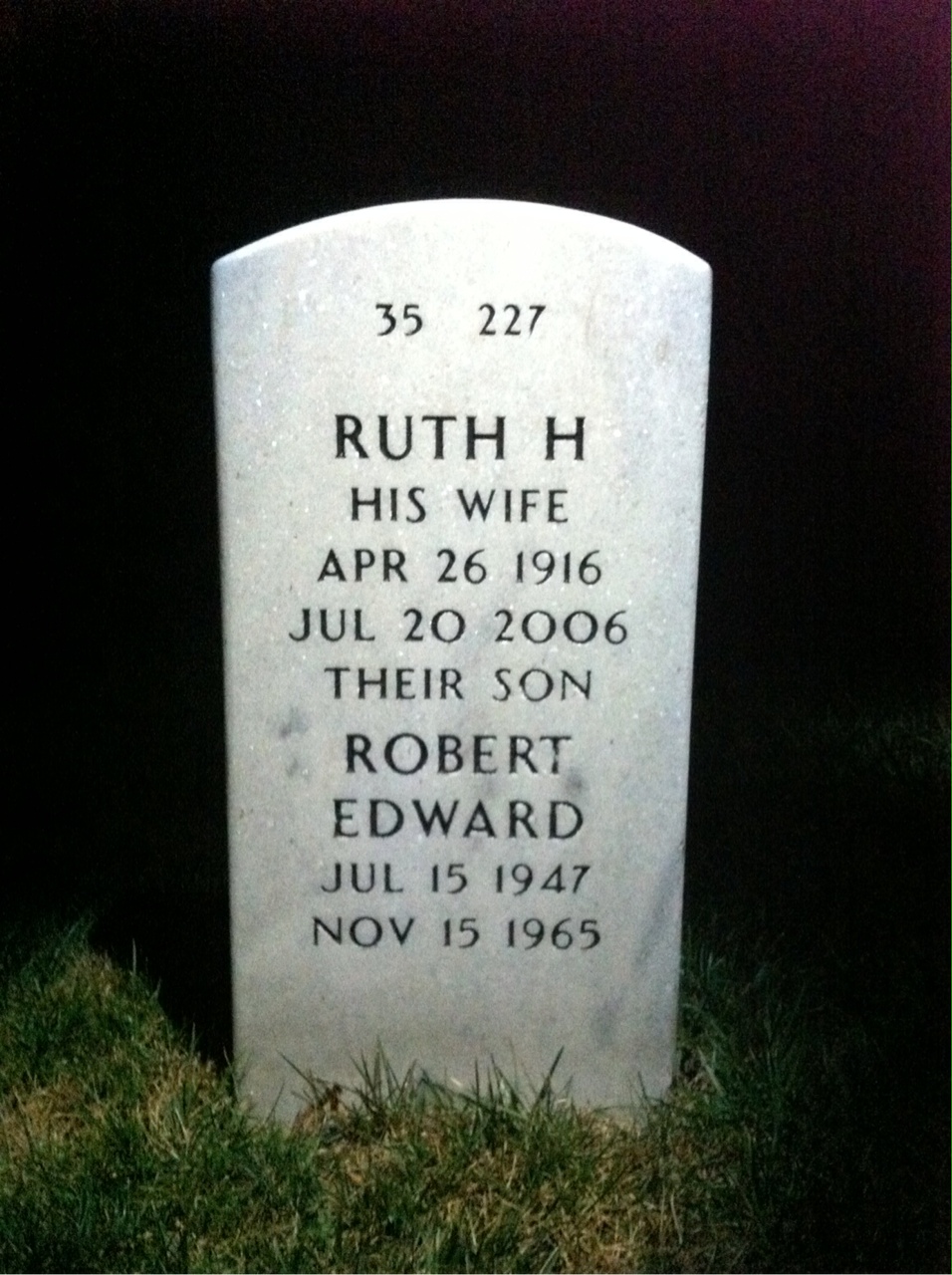 Back of headstone — Robert Jaeger