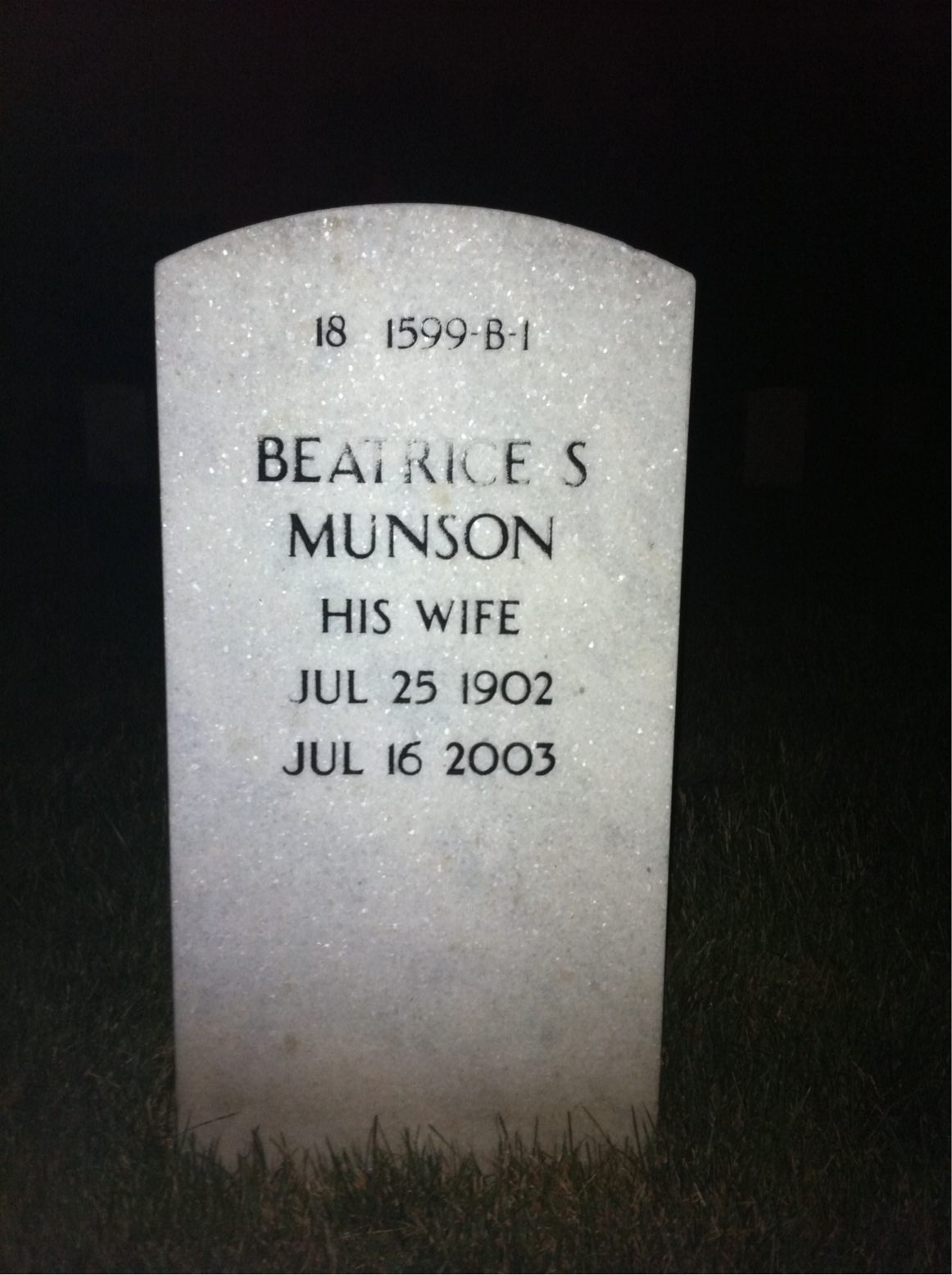 Back of headstone — Beatrice Munson