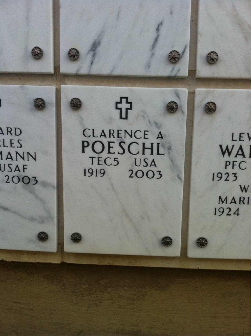 Clarence Poeschl