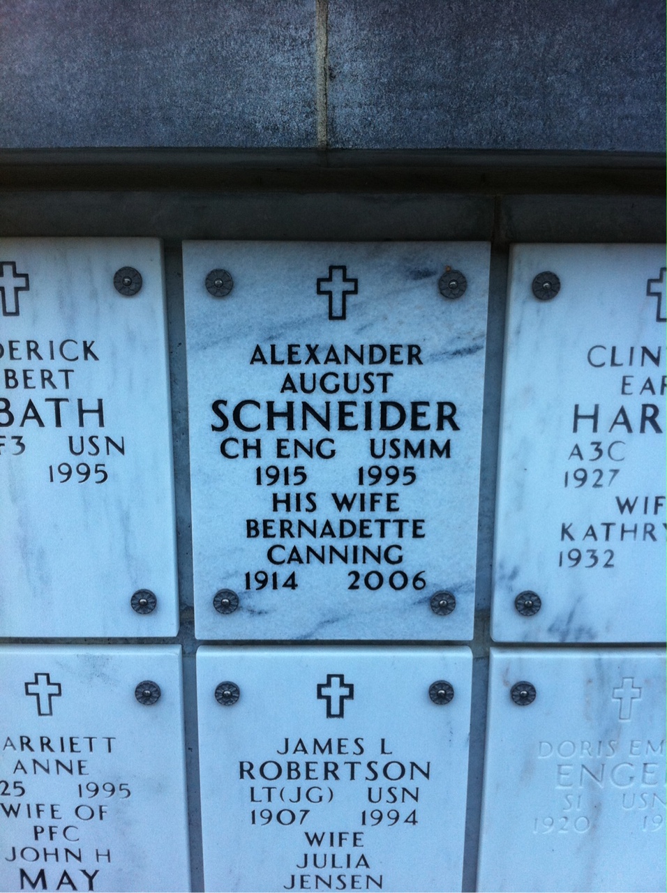 Alexander Schneider