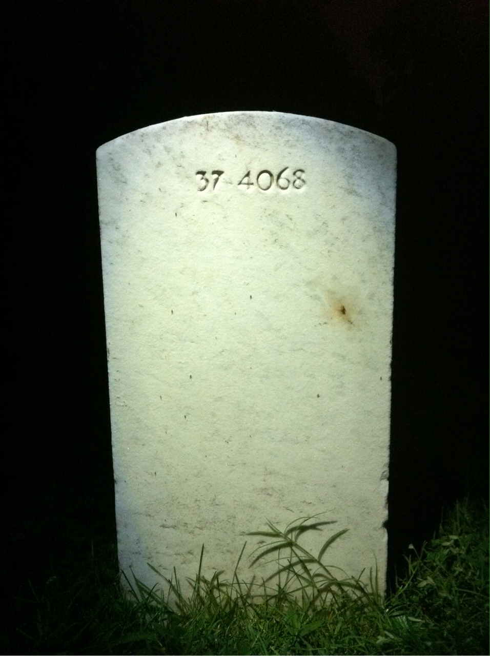 Back of headstone — Aaron Aumiller