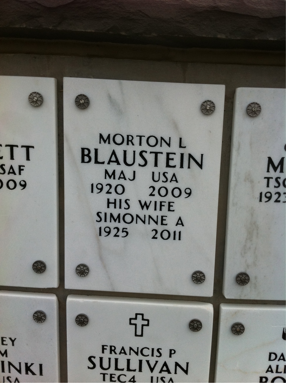 Morton Blaustein