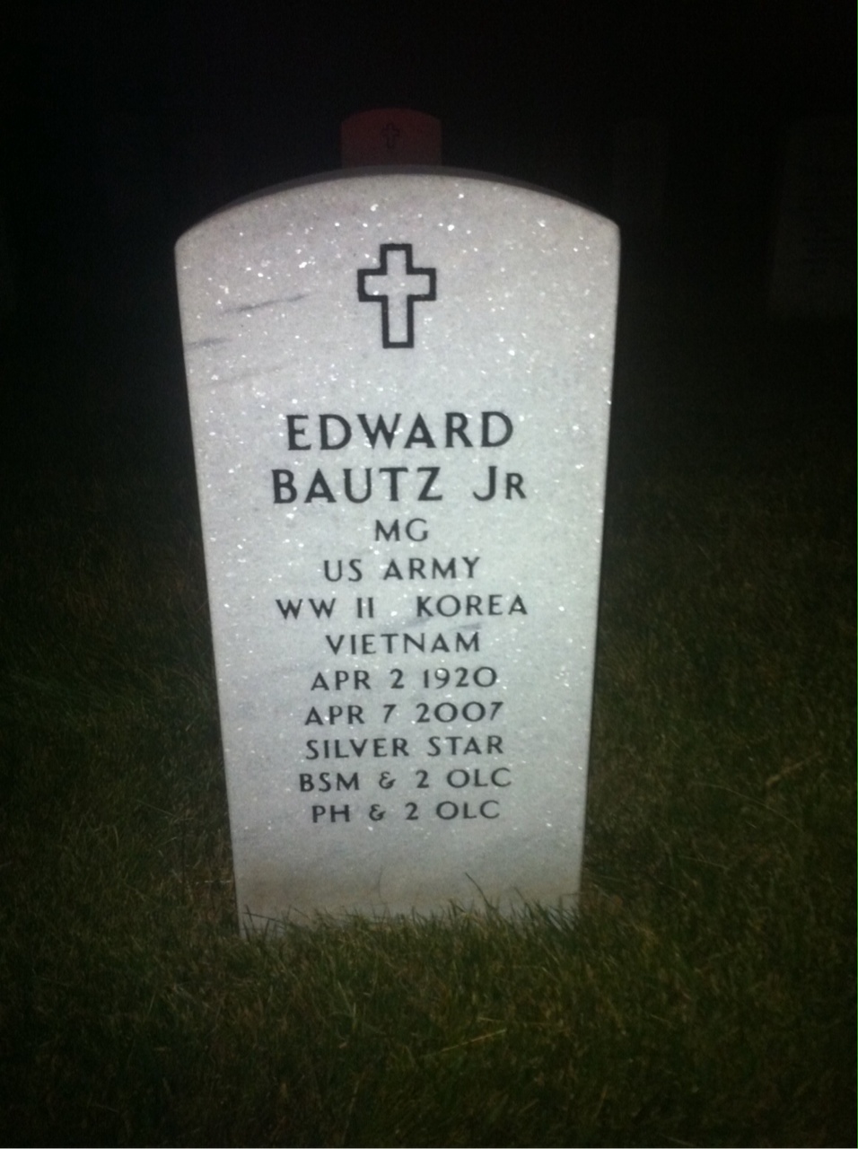 Edward Bautz