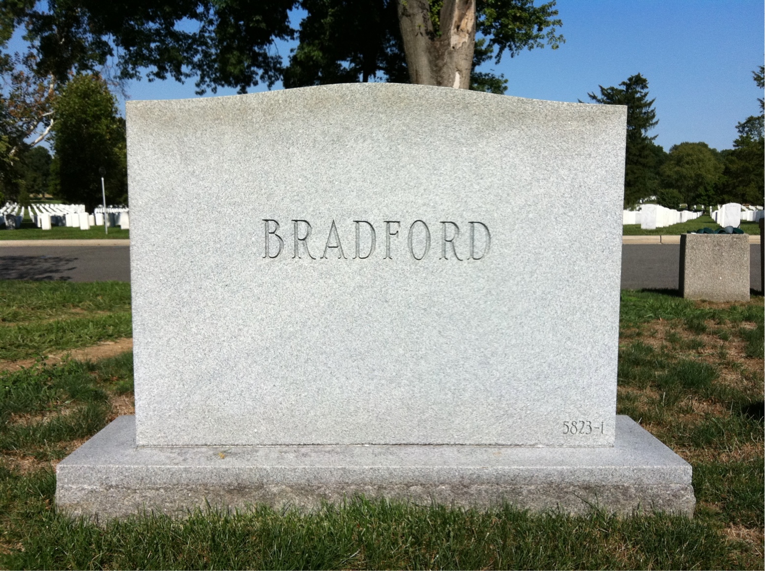 Back of headstone — Dorothy Bradford