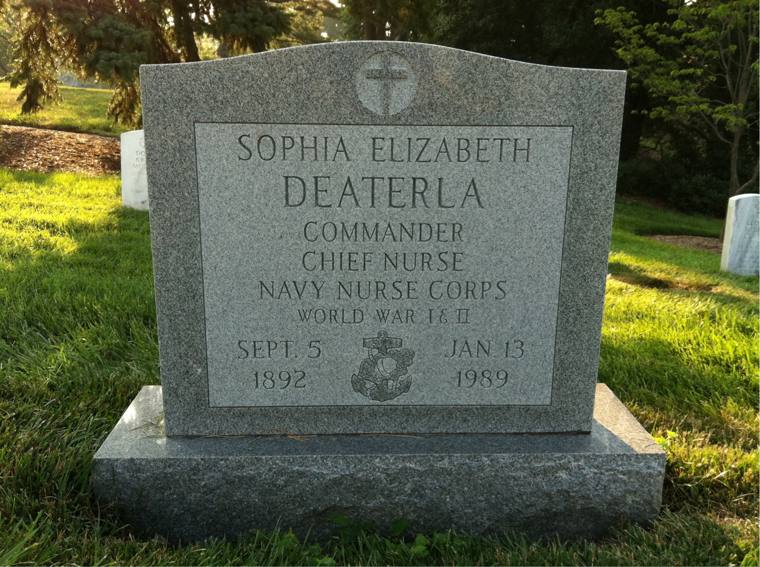 Sophia E Deaterla