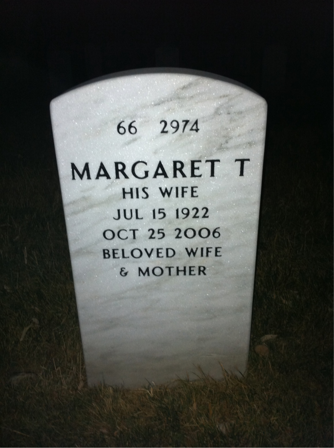 Back of headstone — Donald Hennes