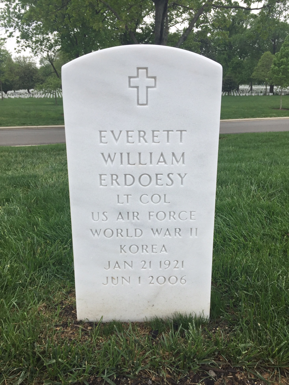 Everett Erdoesy