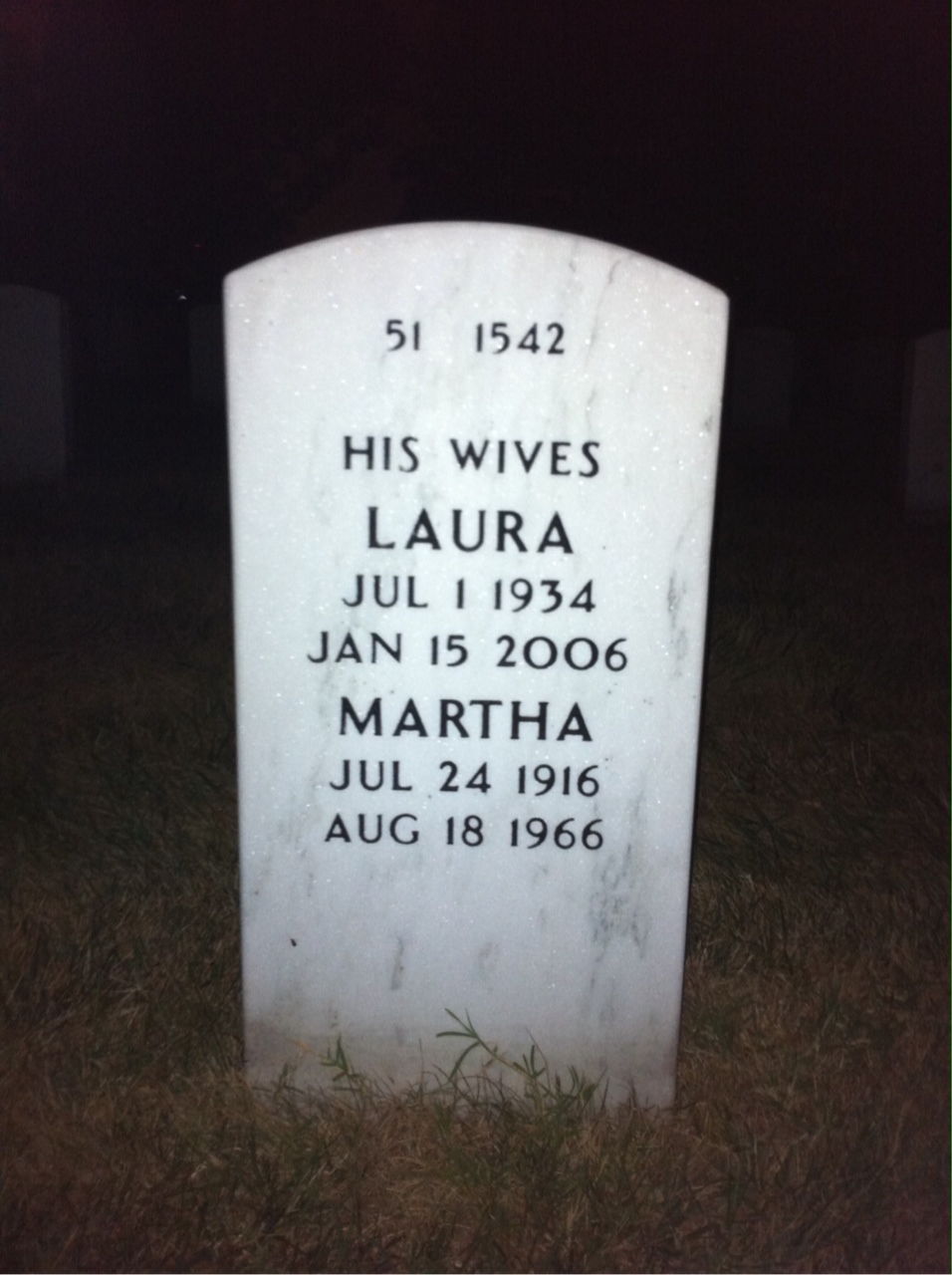 Back of headstone — Roscoe Barnes