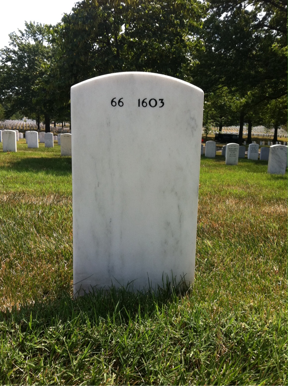 Back of headstone — Manfred Stenger