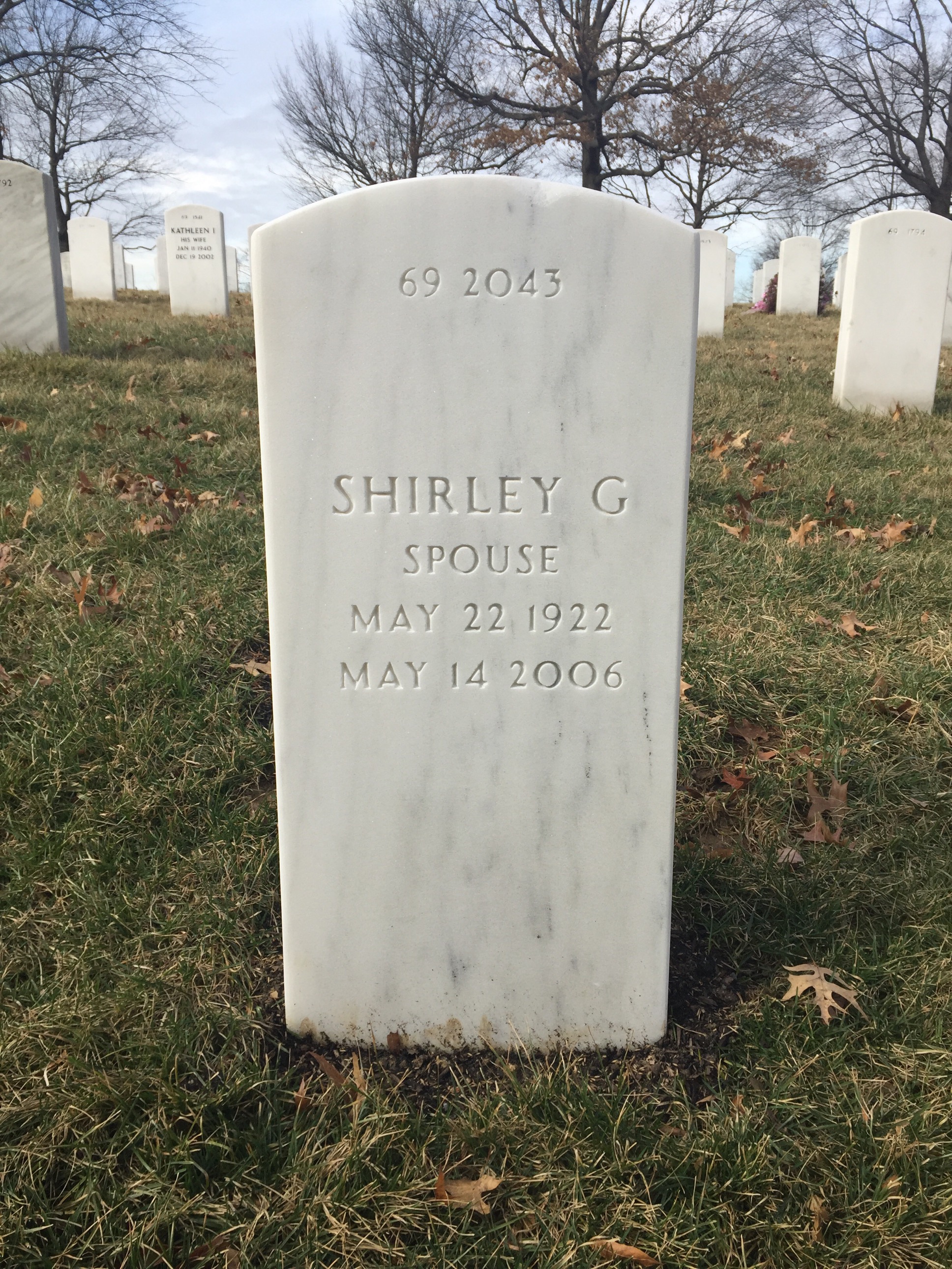 Back of headstone — Elliot Schreider