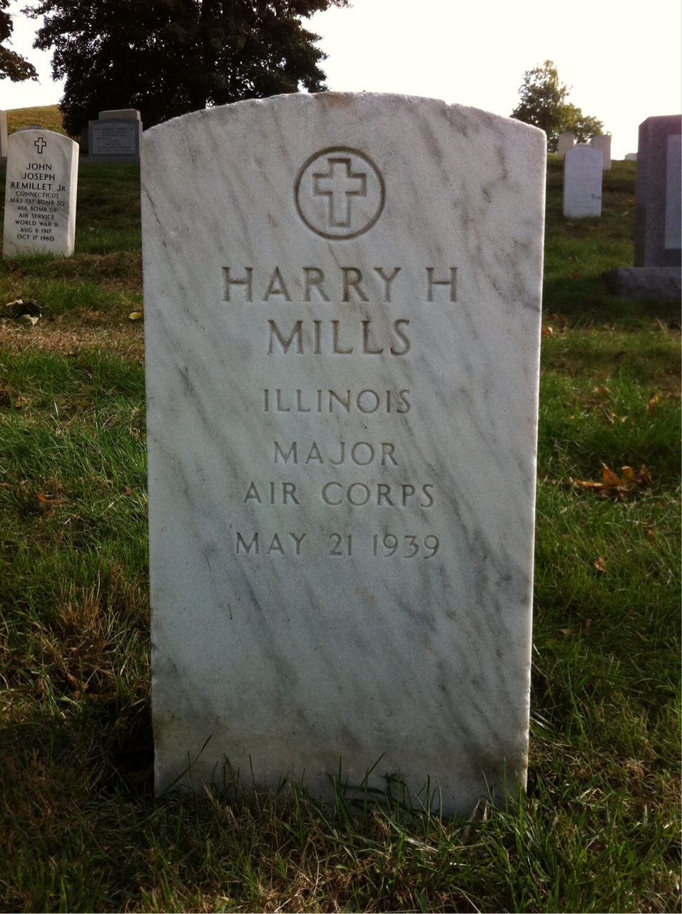 Harry Mills