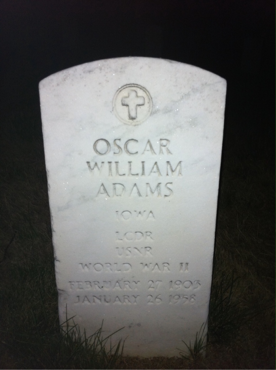 Oscar Adams