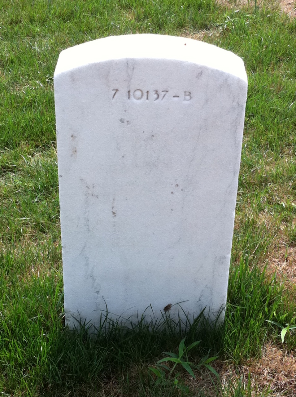 Back of headstone — Earl Morris