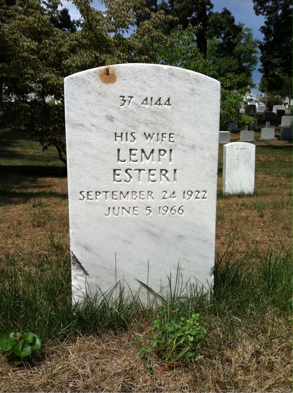 Back of headstone — Lempi Allen