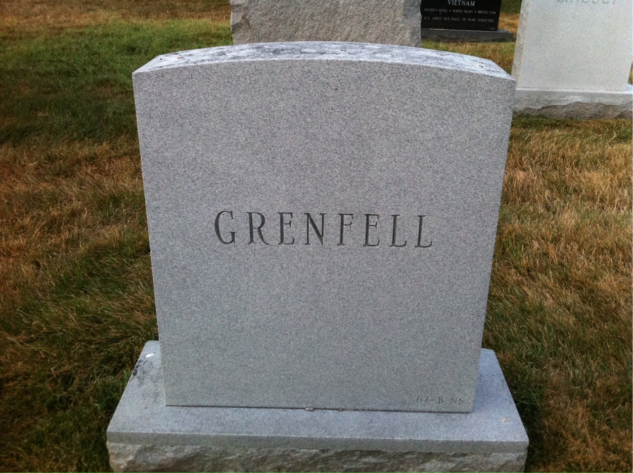Back of headstone — Elton Grenfell