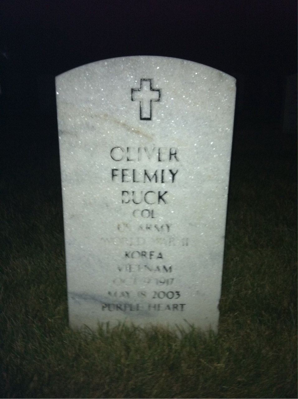 Oliver Buck