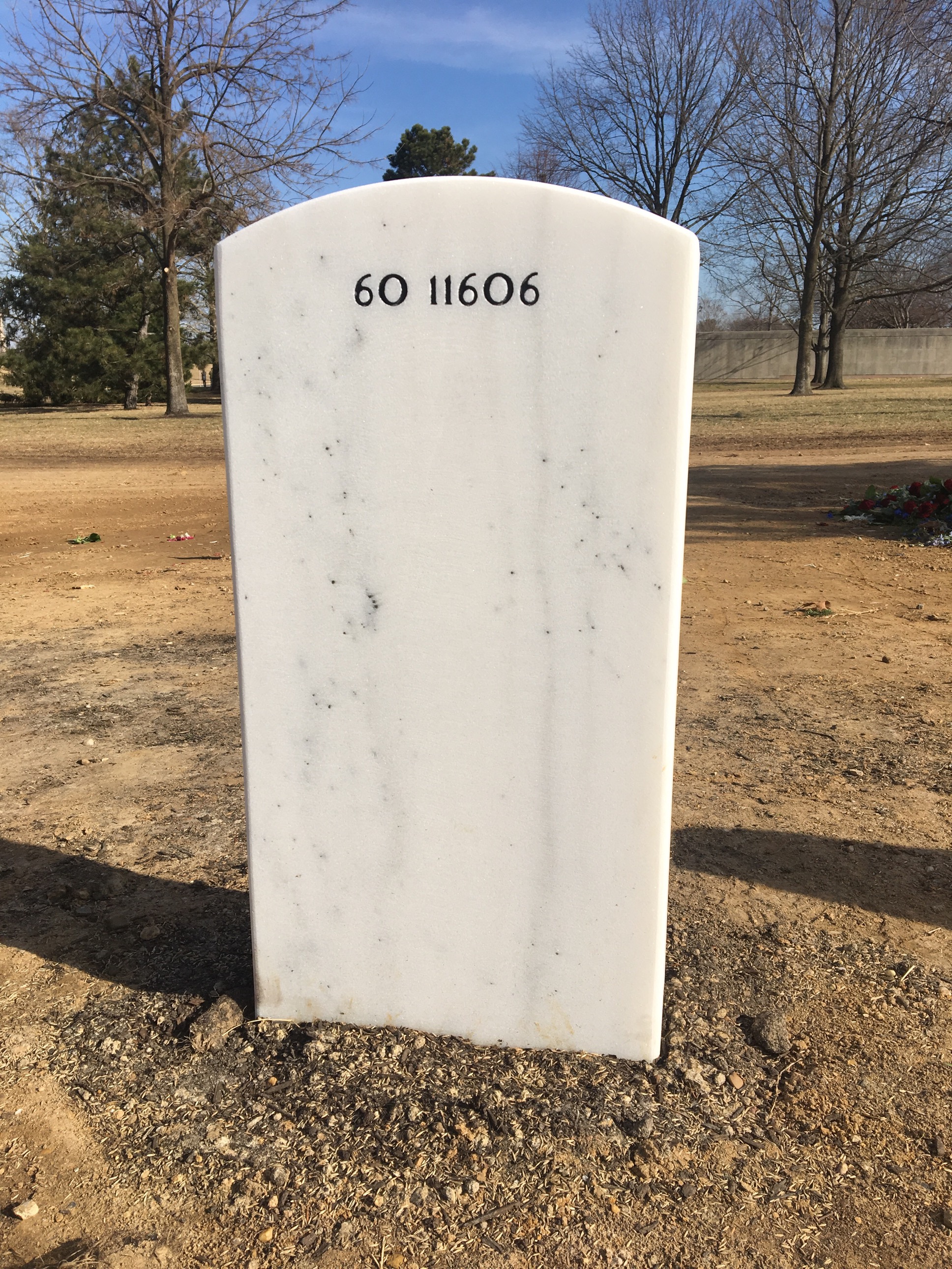 Back of headstone — Muambo Limunga Oben