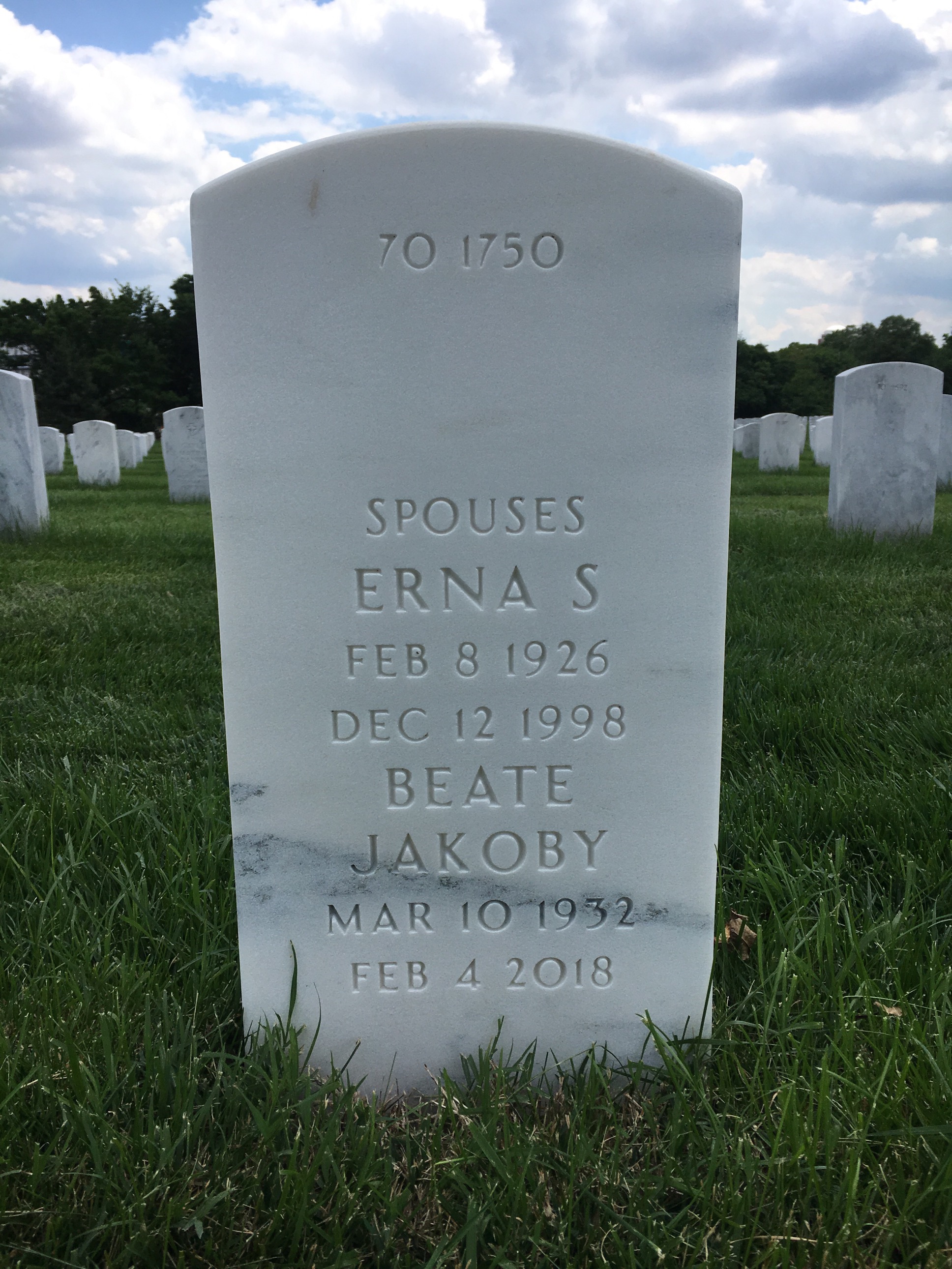 Back of headstone — Leslie Fulcher