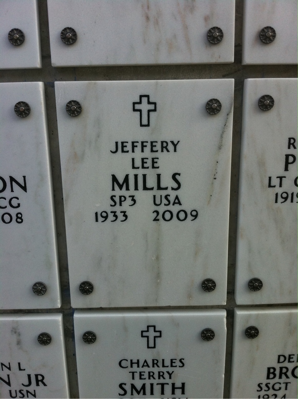 Jeffery Mills