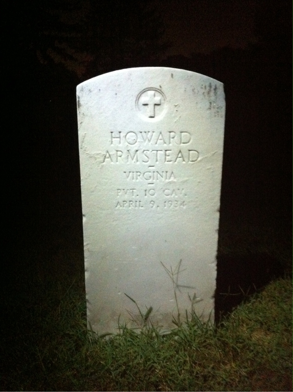 Howard Armstead