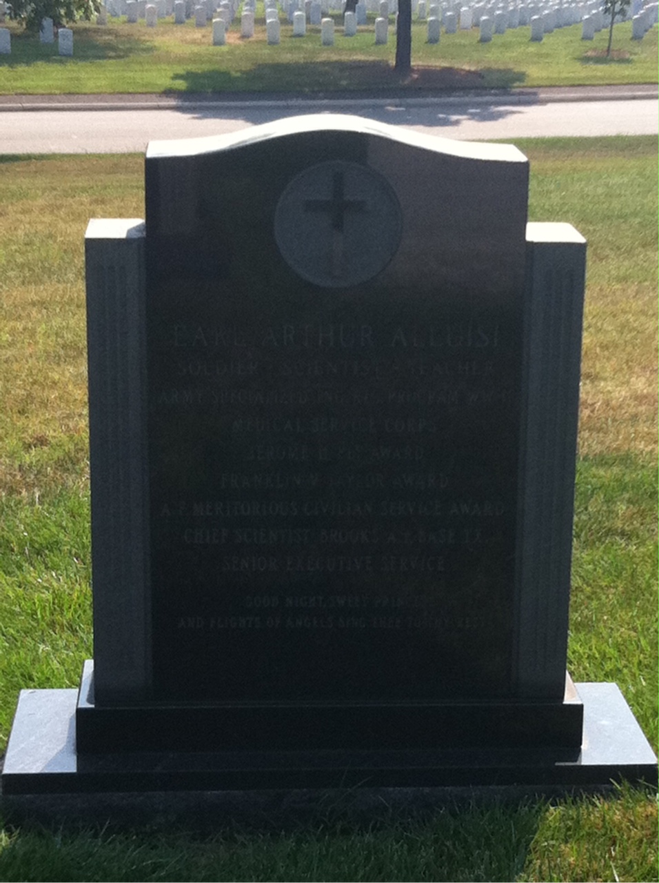 Back of headstone — Earl Alluisi