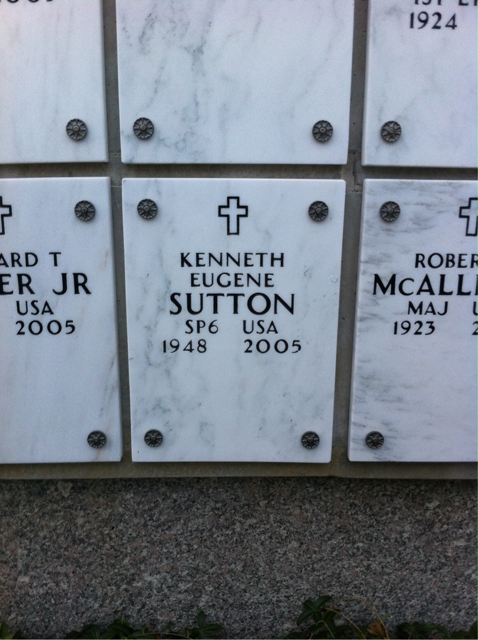 Kenneth Sutton
